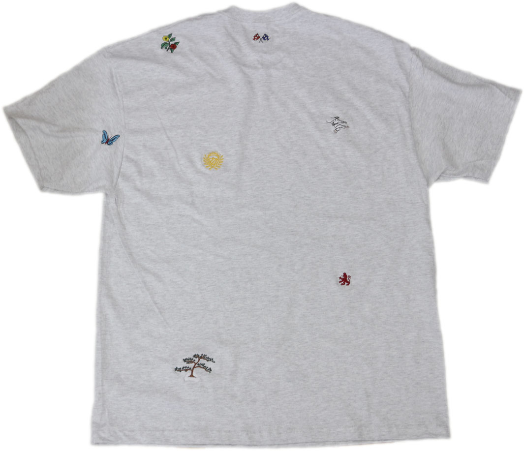 オリジナル刺繍　刺繍加工　刺繍　直接刺繍　チェーンステッチ刺繍　チェーンステッチ　ランニングステッチ　相良刺繍サテンステッチ　タタミステッチ　Tシャツ　トレーナー　ランニング　ノースリーブ　ベスト　セーター　ポンチョ　ウインドブレーカー　コーチジャケット　デニムジャケット　ジャケット　エプロン　Yシャツ　ワイシャツ　ワークシャツ　ダンガリーシャツ　開襟シャツ　背広　スーツ　スラックス　学生服　体操服　メルトンシャツ　メルトンジャケット　
ジャージ　トレーニングウエア　ウエア　型代無料書体　オリジナル書体　パーカー　ジップアップ


