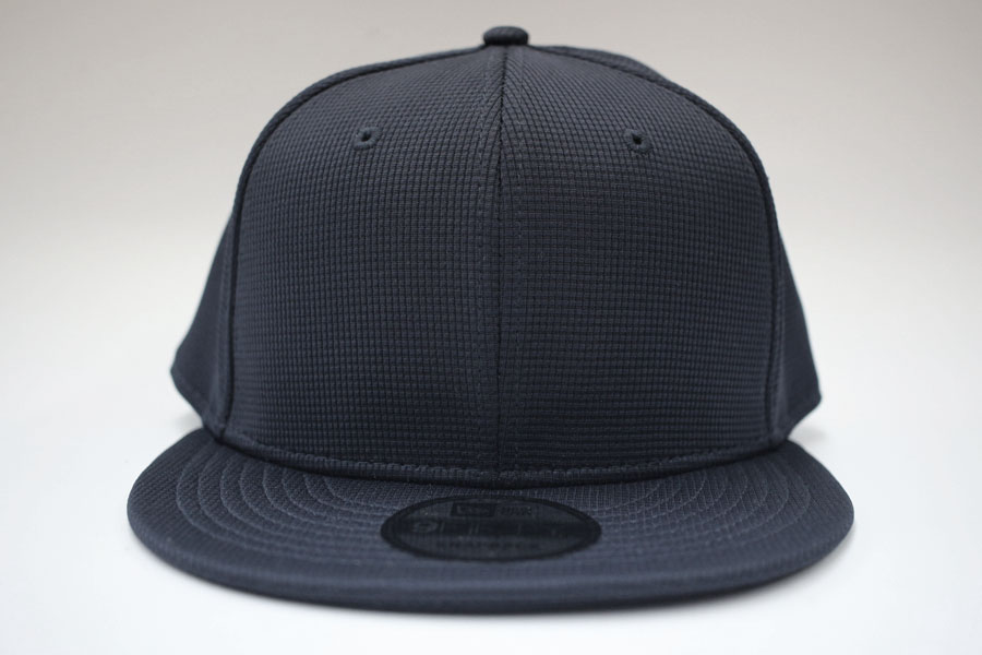 オリジナル刺繍　刺繍加工　刺繍　直接刺繍　チェーンステッチ刺繍　チェーンステッチ　ランニングステッチ　相良刺繍サテンステッチ　タタミステッチ　Tシャツ　トレーナー　ランニング　ノースリーブ　ベスト　セーター　ポンチョ　ウインドブレーカー　コーチジャケット　デニムジャケット　ジャケット　エプロン　Yシャツ　ワイシャツ　ワークシャツ　ダンガリーシャツ　開襟シャツ　背広　スーツ　スラックス　学生服　体操服　メルトンシャツ　メルトンジャケット　 ジャージ　トレーニングウエア　ウエア　型代無料書体　オリジナル書体　パーカー　ジップアップ