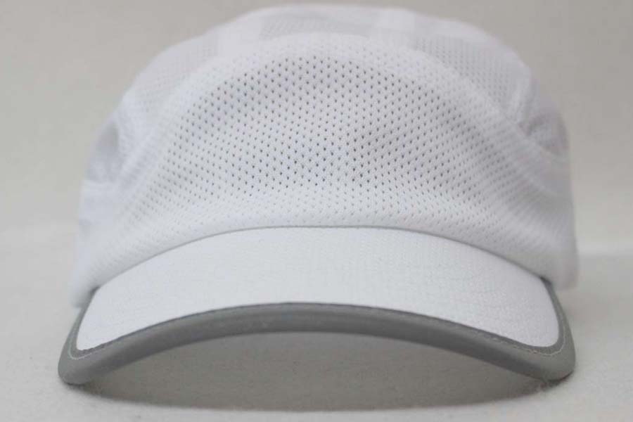 オリジナル刺繍　刺繍加工　刺繍　直接刺繍　チェーンステッチ刺繍　チェーンステッチ　ランニングステッチ　相良刺繍サテンステッチ　タタミステッチ　Tシャツ　トレーナー　ランニング　ノースリーブ　ベスト　セーター　ポンチョ　ウインドブレーカー　コーチジャケット　デニムジャケット　ジャケット　エプロン　Yシャツ　ワイシャツ　ワークシャツ　ダンガリーシャツ　開襟シャツ　背広　スーツ　スラックス　学生服　体操服　メルトンシャツ　メルトンジャケット　 ジャージ　トレーニングウエア　ウエア　型代無料書体　オリジナル書体　パーカー　ジップアップ